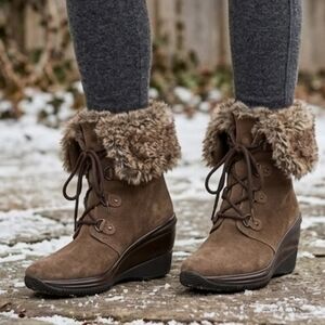 Aquatalia Adorable Waterproof Booties EUC 😍